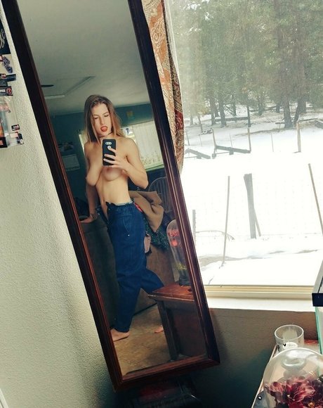 flat chested onlyfans top gallery