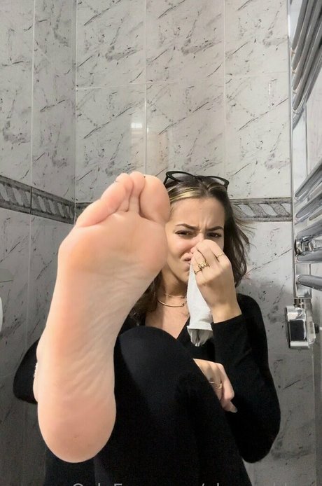 nude pregnant onlyfans nude pic