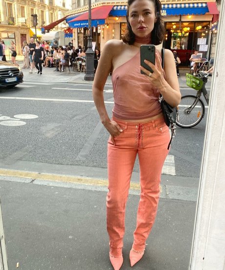 ninakraviz model sex img