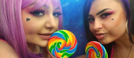 urpawgkylie exclusive star photo