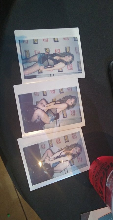 Nikole Nash model erotic img