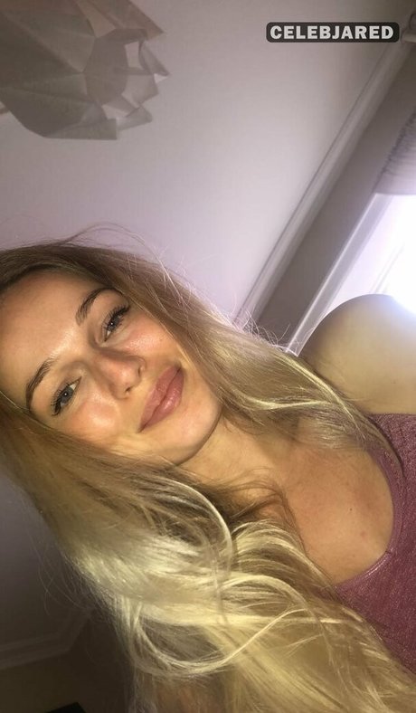 Frederikke Bach pretty model pic