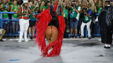 Paola Oliveira nudes pornstar pics