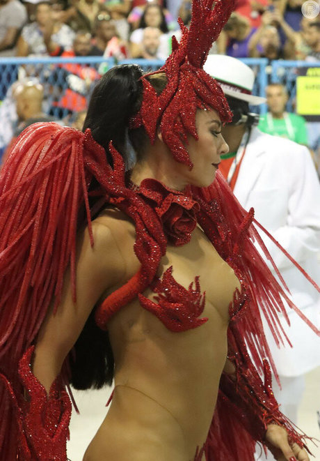 Paola Oliveira top pornstar img