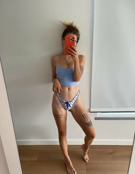 big tits brunette onlyfans best galleries