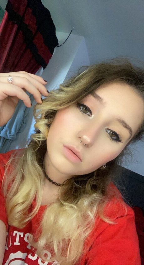 Jstar naked actress pic