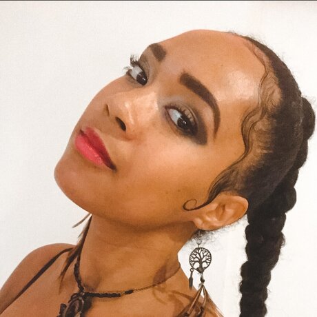 Ari Calypso free model images