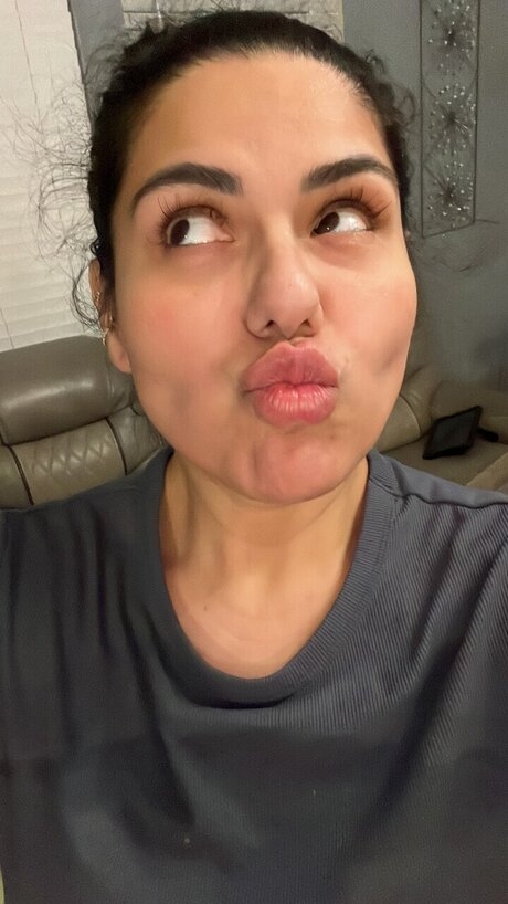 Thicknlovely11 pornstar xxx pic