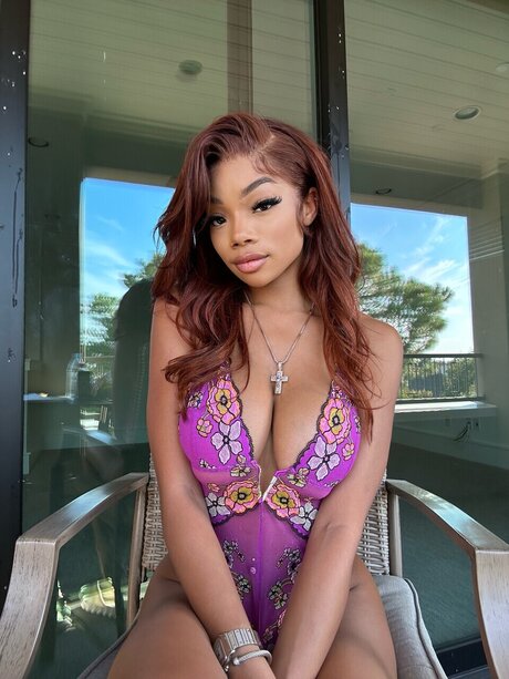 _Leilani Barnett free model photos