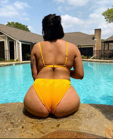 hot mature onlyfans perfect photo