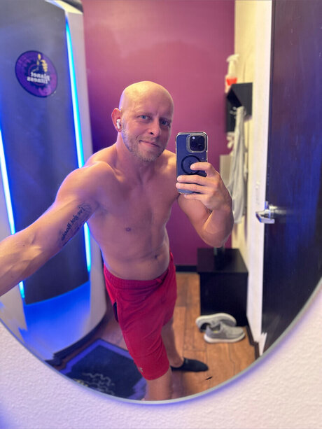 Outlawfitnesss NO PPV_ nudes star image