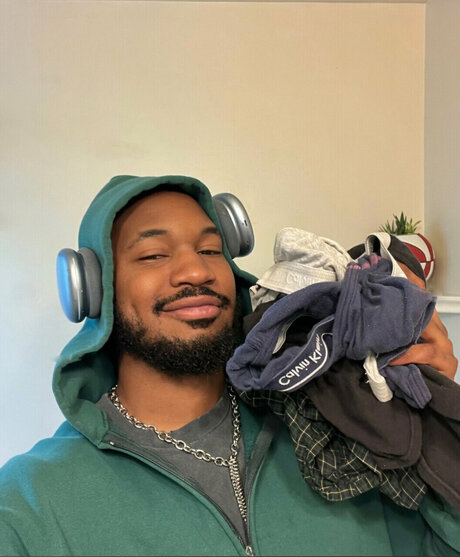 hairy legs onlyfans nice pictures