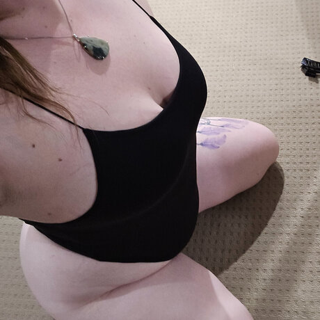 Luna Star naked star pic