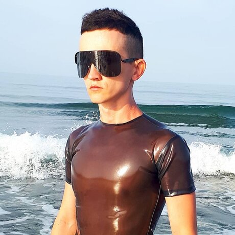 Rubbrrr star high quality img