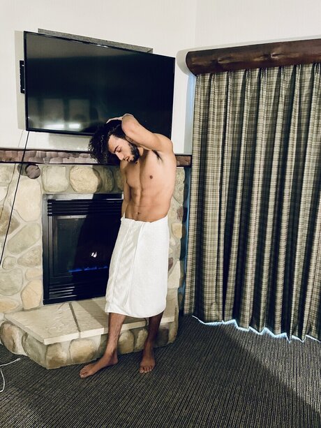 Light skin heezy pornstar high quality galleries