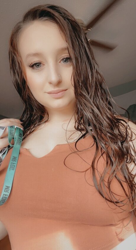 Nikki Eliza high quality star photo