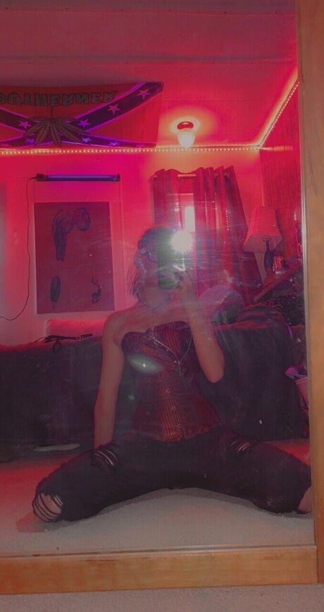 Mighty Mouse nice actress img