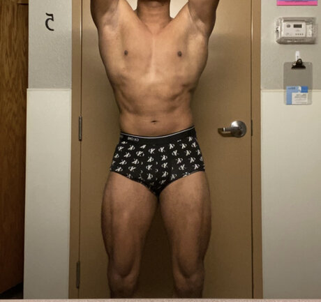 Easy one hot pornstar img