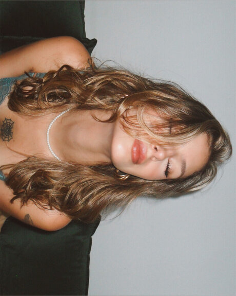 Amelia Warner star hd picture