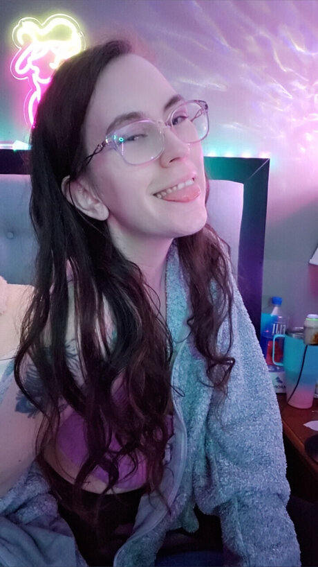 Kourtney Rae Haze_ star perfect pic