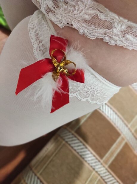 Ulyana top 4 2_ sexy model image