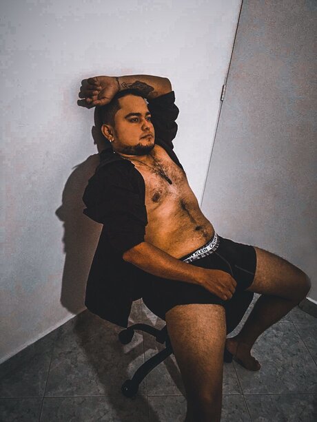 Raune Divad exclusive pornstar gallery