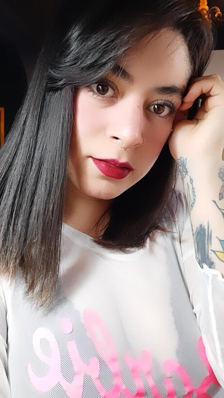 Leony model porn pictures