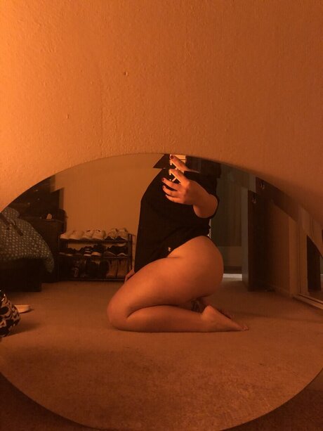 twotimes model naked pics