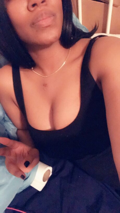 u71861391 erotic pornstar archive