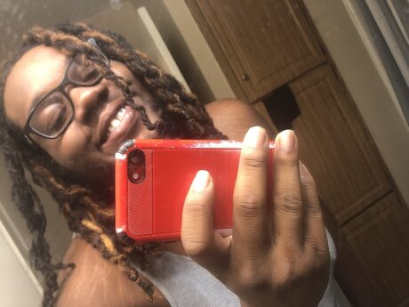 ooouuuwee xxx star photo