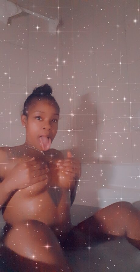 BLUE DIAMOND model hd image