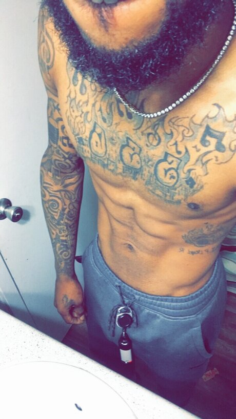 GambinoThaGoat naked model galleries