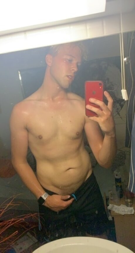 Qewt exclusive star gallery