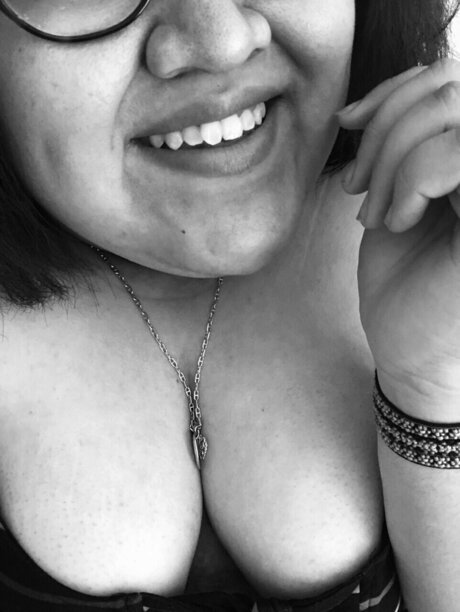 Little Monster model pornographic img