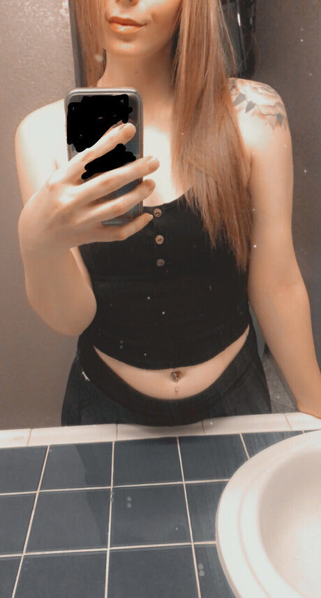 u77974315 model pretty gallery