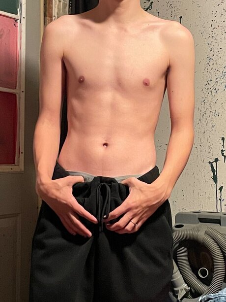 2 Broke Boys perfect star image