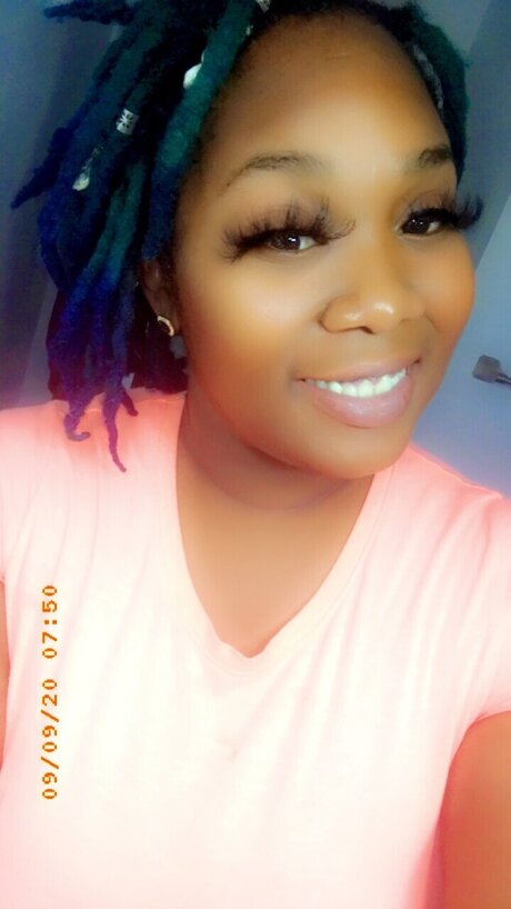 EatMyTreats nude star photos