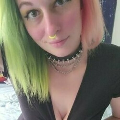 Emily Cumslut_ model adult gallery