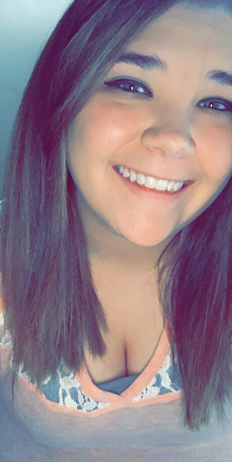 Addison Thornton exclusive model archive