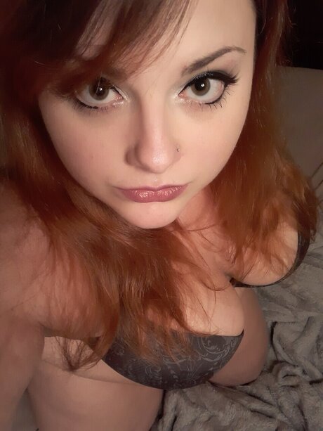 Adeline Thorne naked pornstar photos