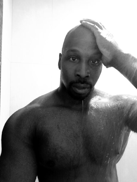 clive sergeant naked star pictures