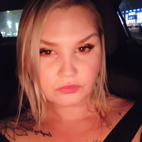 Housewife666 adult model gallery