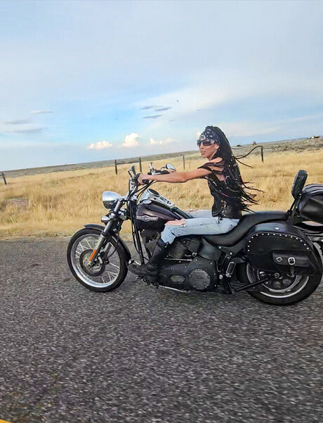 M C pretty pornstar galleries