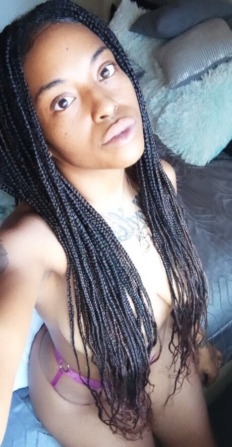 Smokahantaz_ star erotic gallery