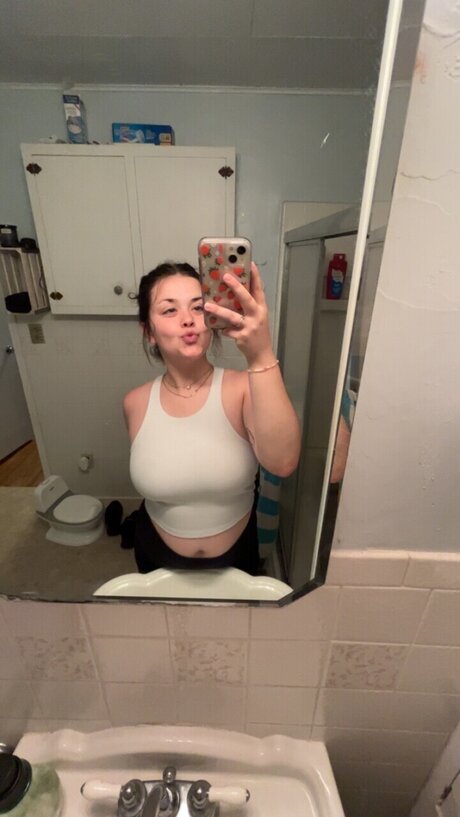 ggbb star nudes photos