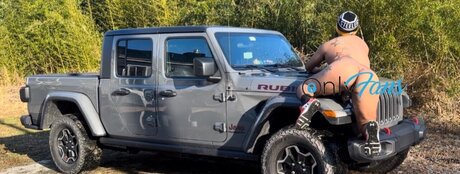 Nalgon Free model nude img