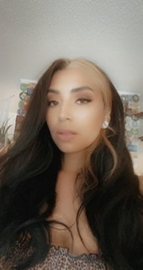 Micha model erotic photos