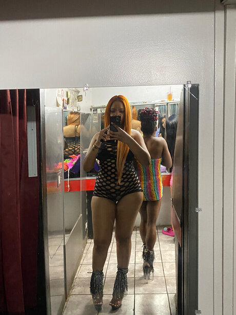 Pinkk pornstar erotic image