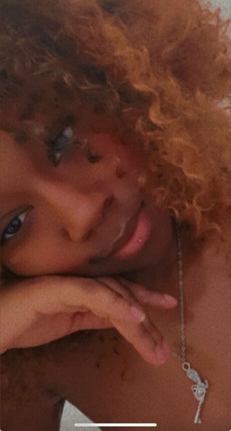 Goddess Kayla sex star img