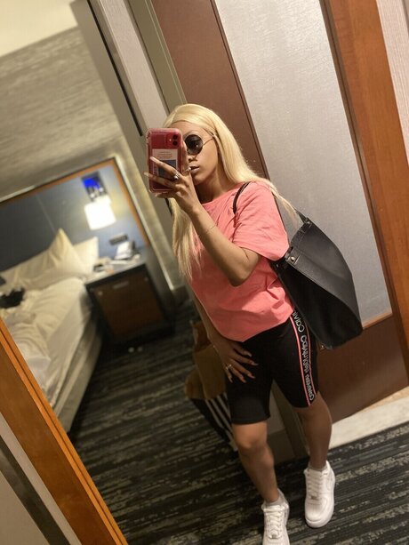 Blasiaa Allen nudes star image